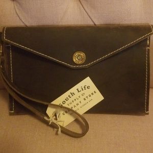 SouthLife Supply Paxton Leather Envelope Clutch